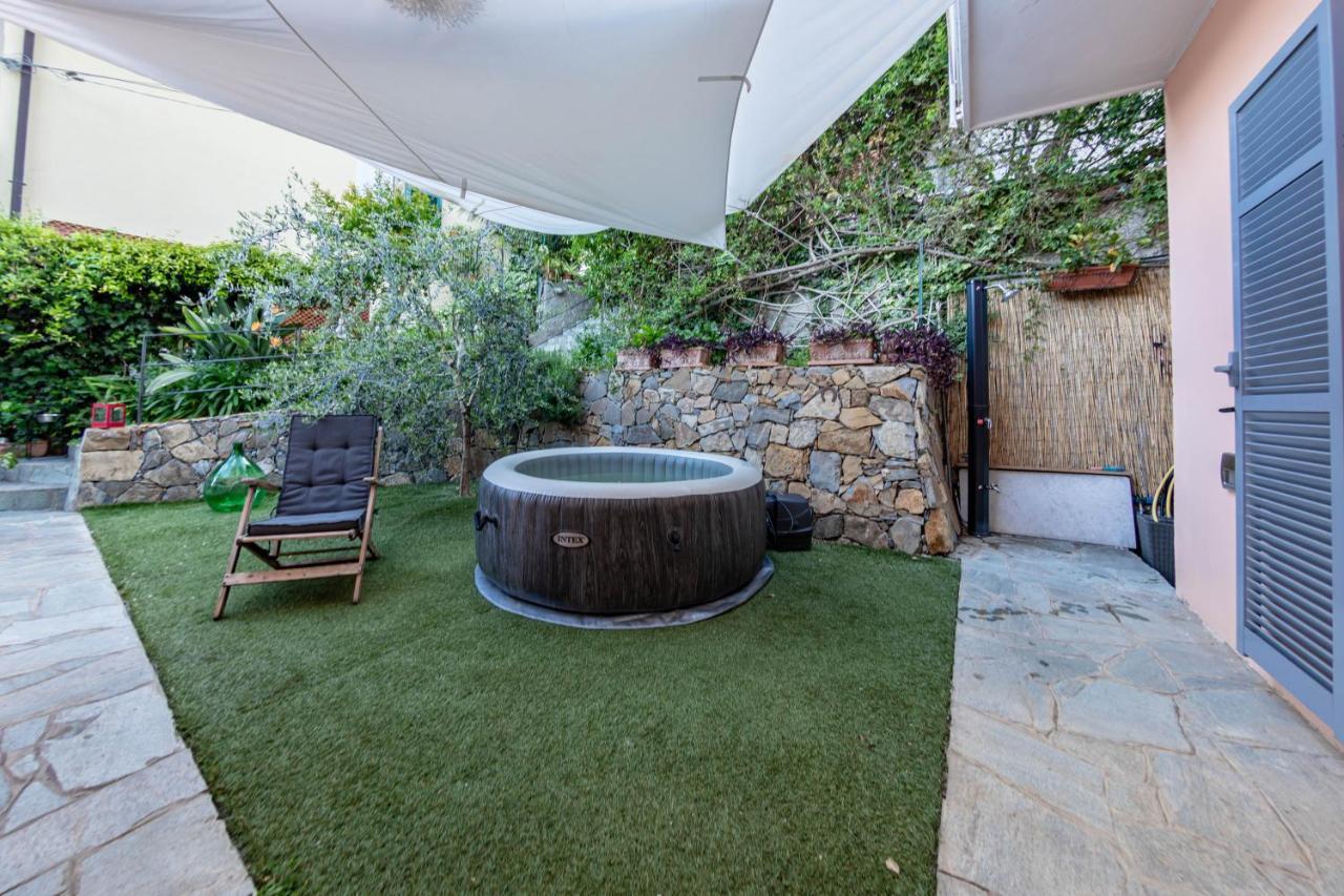 H11 Country Lux - Jacuzzi - Sanremo - Garden Appartement Buitenkant foto